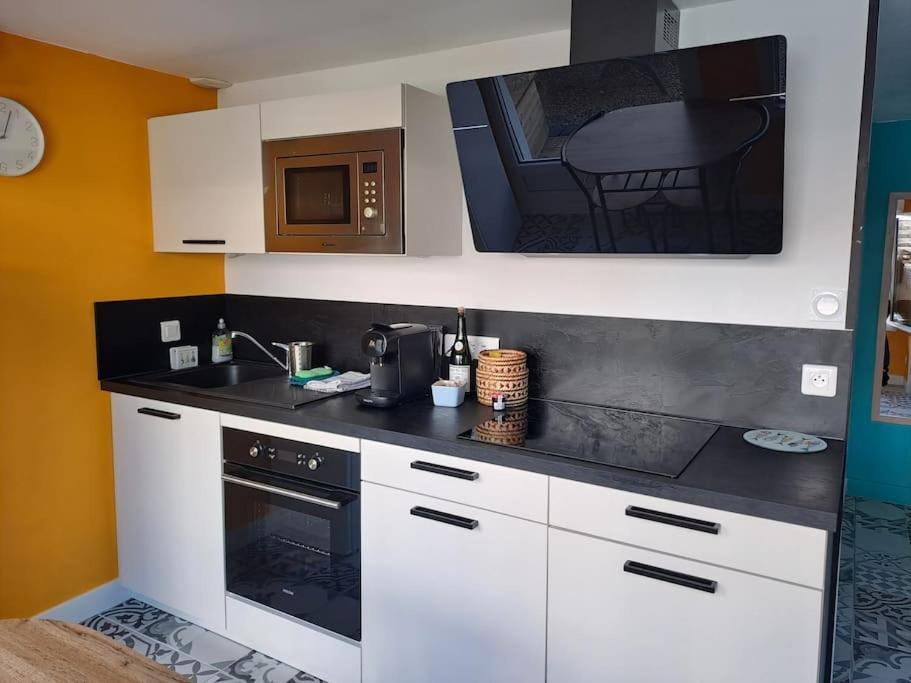 Charmante Petite Maison Proche Du Port, Maison 7 Binic Bagian luar foto